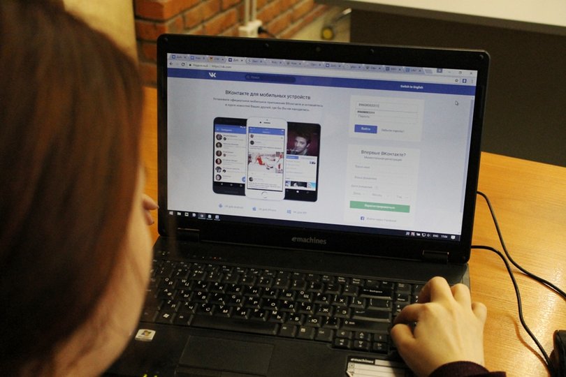 Чаты в соцсети «ВКонтакте» теперь способны переводить сообщения на разные языки