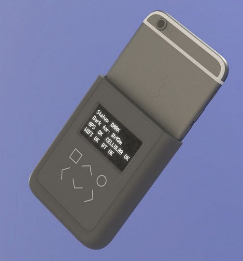 Эдвард Сноуден создал чехол для iPhone с защитой данных