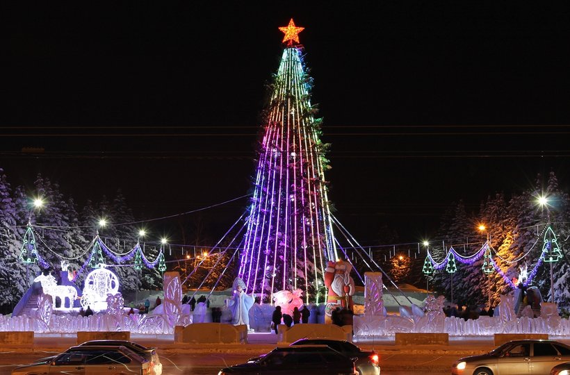 «Там Новый год уже кончится»: Радий Хабиров отчитал глав муниципалитетов за подготовку к празднику