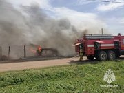 В Башкирии в пожаре сгорели два жилых дома, баня и пять сараев